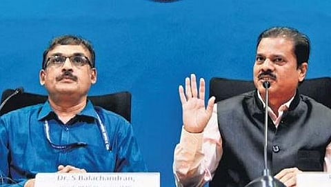 (Left) S Balachandran, Head, RMC and (Right) M Mohapatra, Director General of Meteorology, IMD | R Satish Babu