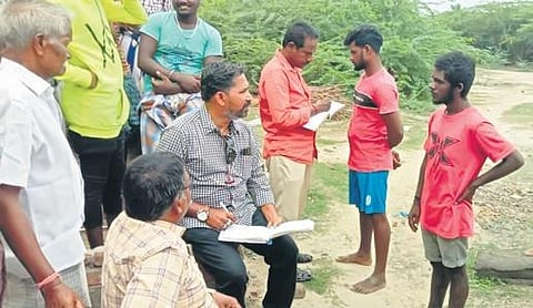 Two Sri Lankan fishers ‘swim’ into Nagapattinam, held
