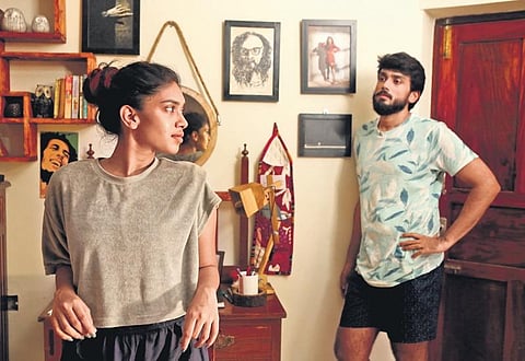 Natchathiram Nagargiradhu