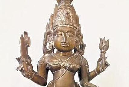 Mariamman idol weighing  nearly 40 kg | Express