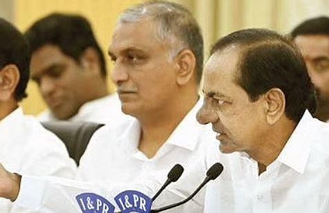 Chief Minister K Chandrasekhar Rao, flanked by Ministers, addresses a press conference at Pragathi Bhavan in Hyderabad on Saturday