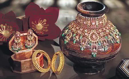 Kameswari Jewellers