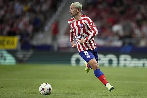 Antoine Griezmann controls the ball during the Champions League Group B soccer match between Atletico Madrid and Porto at the Metropolitano stadium in Madrid, Spain, Sept. 7, 2022. (Photo | AP)
