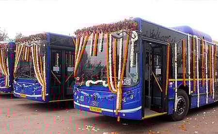 AAP lying on tender for 1,000 buses, claims BJP