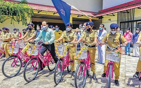IG P Vijayan with student police cadets during an event