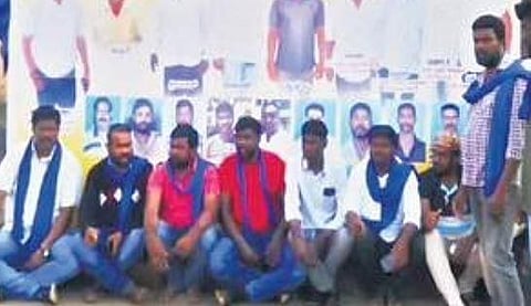 Activists protest at Hanumanthappa Circle in Chikkamagaluru on Friday