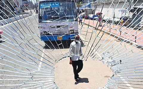 The windshield of a KSRTC bus broken following stone pelting in the PFI hartal in capital city on Friday | Vincent Pulickal