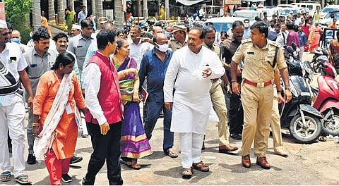 Minister Kottu Satyanarayana, Vijayawada Commissioner of Police Kanti Rana Tata, Collector S Dilli Rao, EO Bramaramba inspect Durga temple | Prasant Madugula