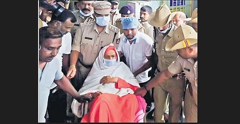 Murugha mutt seer Shivamurthy Murugha Sharanaru being taken to a hospital for health check-up in Chitradurga on Friday | Express