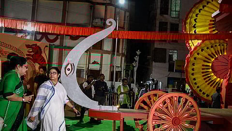 Mamata Banerjee, Durga Puja