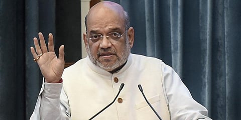 Hearing 'Azaan', Amit shah pauses speech during J-K rally