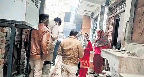 Burglary was reported at Aman Vihar Police Station on Monday.