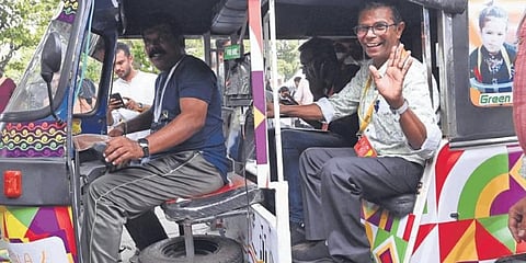 Actor Indrans reaching the venue of Kerala Literature Festival from guest room in Kozhikode in a specially-arranged autorickshaw | E Gokul