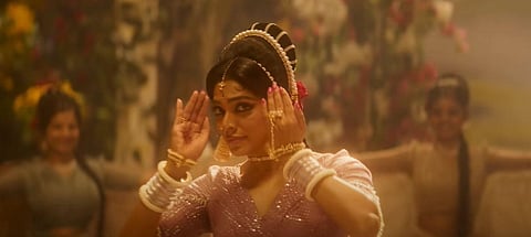 Bijibal recreates Anuraga Madhuchashakam for Aashiq Abu's 'Neelavelicham', watch video