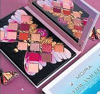 Moira Glow and Gleam shadow palette