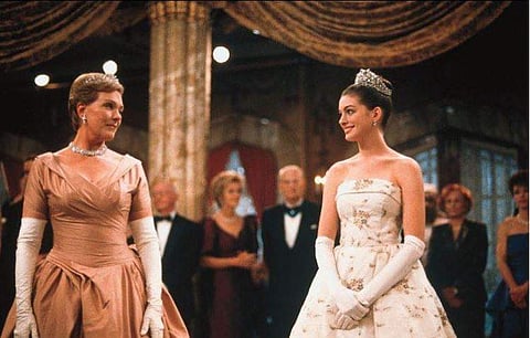 Anne Hathaway with co-star and veteran actor Julie Andrews in a still from the 'The Princess Diaries'. (Photo: Instagram)