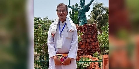 Litterateur Hussain Rabi Gandhi