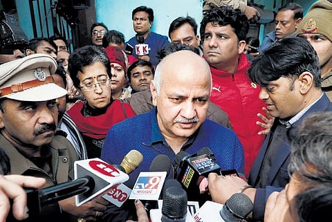 Manish Sisodia meets family members of the victim in Mangolpuri | Shekhar Yadav