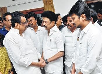CM MK Stalin pays his respects at the funeral of Thirumahan Everaa | Express