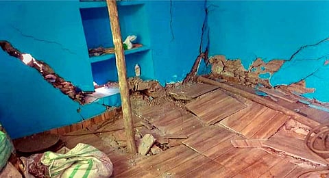 Cracks appear in the houses due to landslides at the Joshimath of Chamoli district of Uttarakhand, Friday, Jan. 6, 2023. (Photo | PTI)
