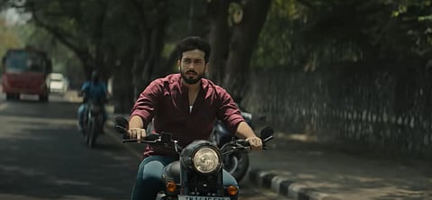 A still from Kalidas Jayaram’s bilingual film 'Rajni' (Trailer grab)