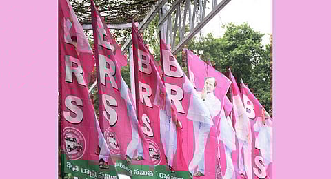 Power games: KCR may not hand baton to son after polls