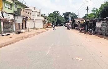 A deserted road in Saintala town during the bandh on Sunday | Express