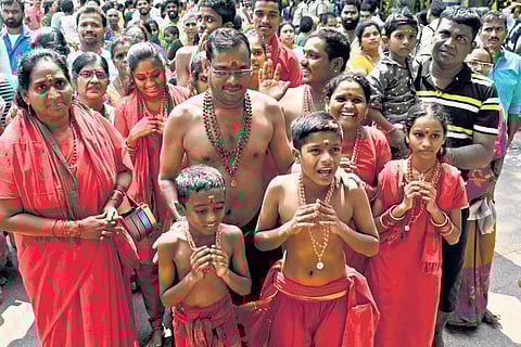 Devotees offer prayers to Goddess Kanaka Durga during day two of Dasara festivities atop Indrakeladri
