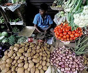 Vegetable prices jumped ahead of Dussehra festivities. (File photo: EPS)