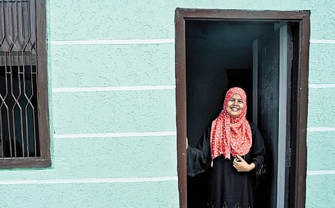 Sara went from making 10-12 boxes of laddoos a day to selling an impressive 400-500 boxes daily | Sri Loganathan Velmurugan