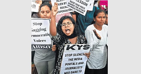 Student organisations protest against the police action on NewsClick. (Photo | Shekhar Yadav)