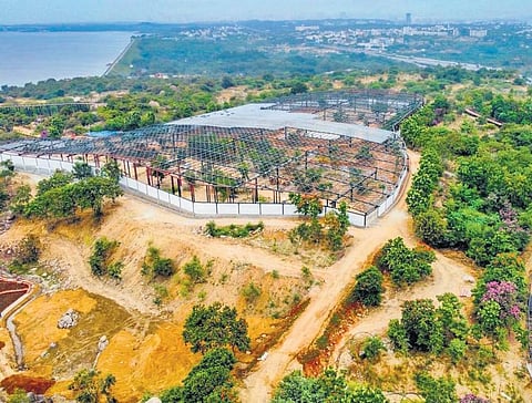 The Hyderabad Metropolitan Development Authority (HMDA) has developed the world’s largest walk-through aviary over six acres of land at Kothwalguda.