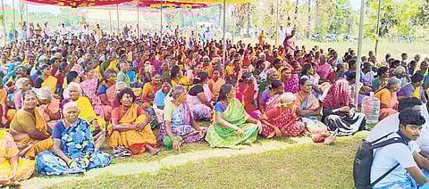 Farmers have been protesting against acquisition of agriculture land | Express