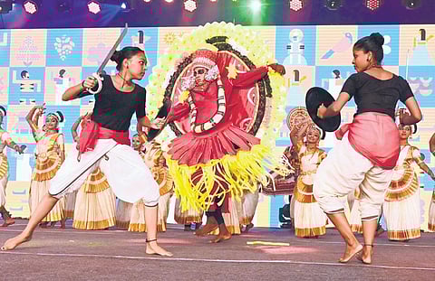 Mohiniyattam, kathakali and kalari artists performing before the inauguration of Keraleeyam 2023 at Central Stadium in Thiruvananthapuram on Wednesday, on the occasion of Kerala Piravi Day | Vincent P