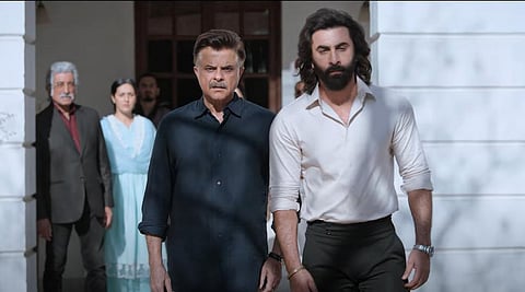 Anil Kapoor and Ranbir Kapoor in 'Animal' (Screengrab)