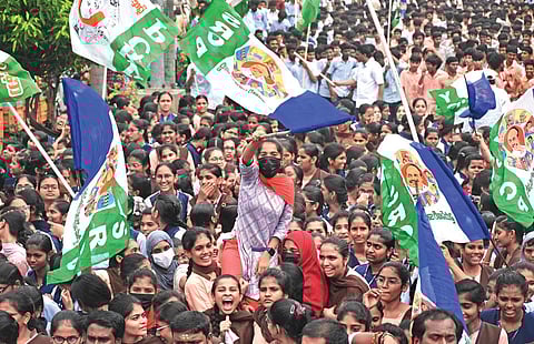 Students in large numbers took part in an empowerment rally organised by the YSRC in Vijayawada on Friday I Prasant Madugula