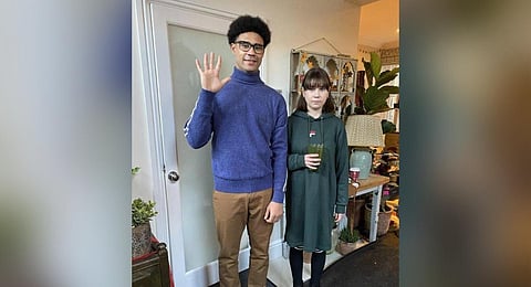 Darragh Hand and Jenny Walser in 'Heartstopper' (Twitter)