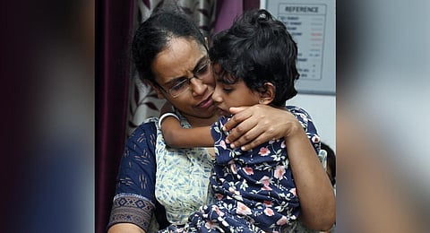Abigel Sara Reji with her mother Siji Reji | Express