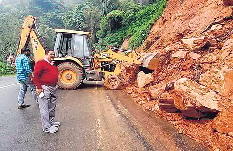 Vehicular movement was affected for more than two hours on the Mettupalayam to Ooty road via Coonoor following a landslip near Burliyar on Sunday | Express
