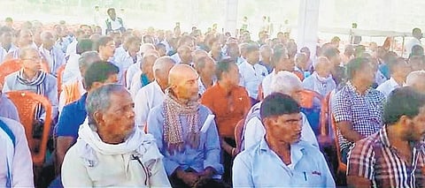 Affected people at the public meeting in Mahakalapada block | Express
