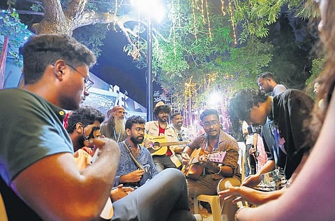 Delegates enjoying music on the premises of Tagore Theatre in Thiruvananthapuram on Thursday | B P Deepu