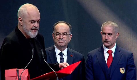 Prime Minister Edi Rama invited President Bajram Begaj and Sylvinho to the podium of the “Best of 2023” gala for the ceremony. (Photo | Twitter, @AlbanianFooty)
