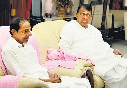 BRS president K Chandrasekhar Rao addresses the party’s MLAs during a meeting  at his Erravalli farmhouse.