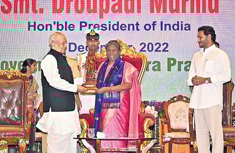 True honour to work with Harichandan: CM Jagan Mohan Reddy