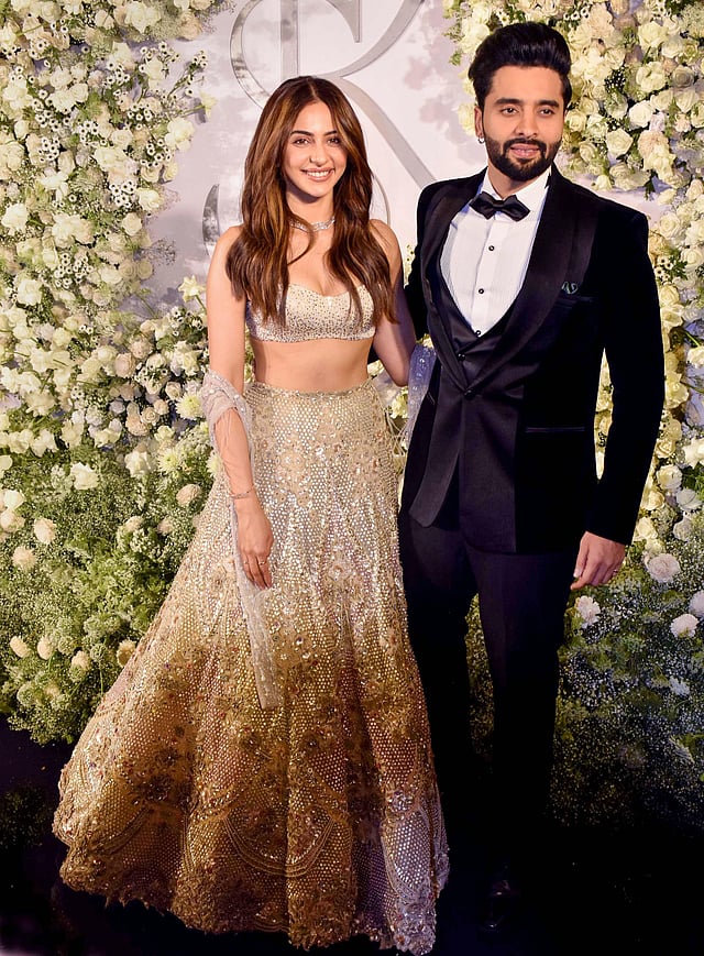 Actor couple Jackky Bhagnani and Rakul Preet Singh at the wedding reception of Sidharth Malhotra and Kiara Advani in Mumbai. (Photo | PTI)