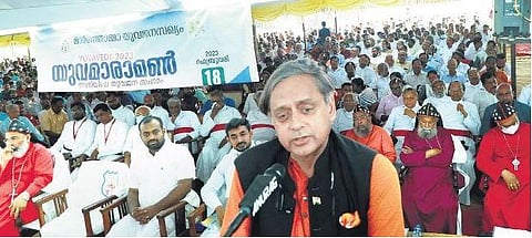 MP Shashi Tharoor speaking at the Yuva Maramon meeting held as part of the Maramon Convention in Pathanamthitta on Saturday
