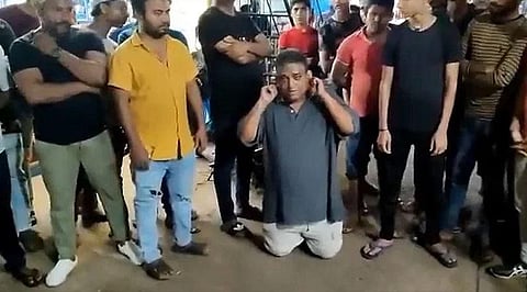 A shopkeeper in Goa was forced to kneel down and apologise for supporting Pakistan cricket team. (Photo | Screengrab)