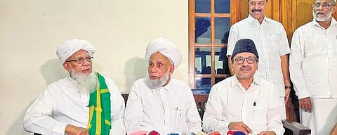 Samastha leaders addressing the media at Panakkad in Malappuram on Friday