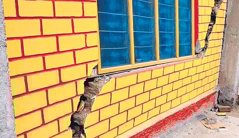 Now, Joshimath-type cracks develop in J&K’s Doda houses