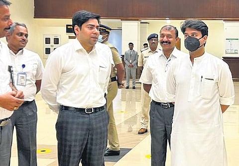 CIAL managing director S Suhas explaining the facilities of the Kochi airport to Minister for Civil Aviation Jyotiraditya Scindia during his visit  on Saturday